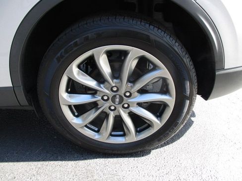 Used 2021 Lincoln Corsair FWD w/ Premium Package image 38