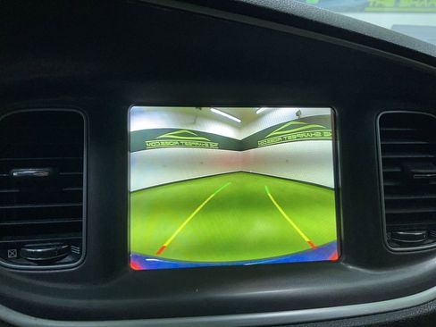 Used 2021 Dodge Charger SXT image 22