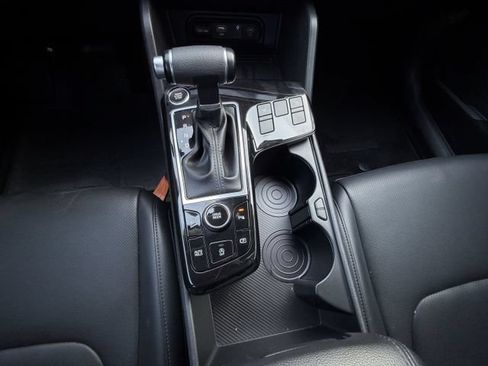 Used 2023 Kia Sportage EX FWD image 19