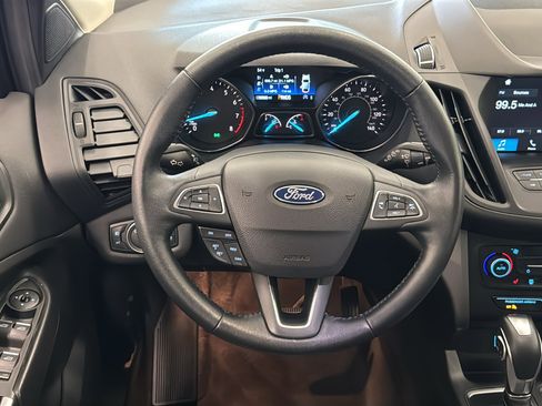 Used 2019 Ford Escape SEL FWD image 12