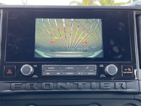 Certified 2025 Nissan Frontier S image 7