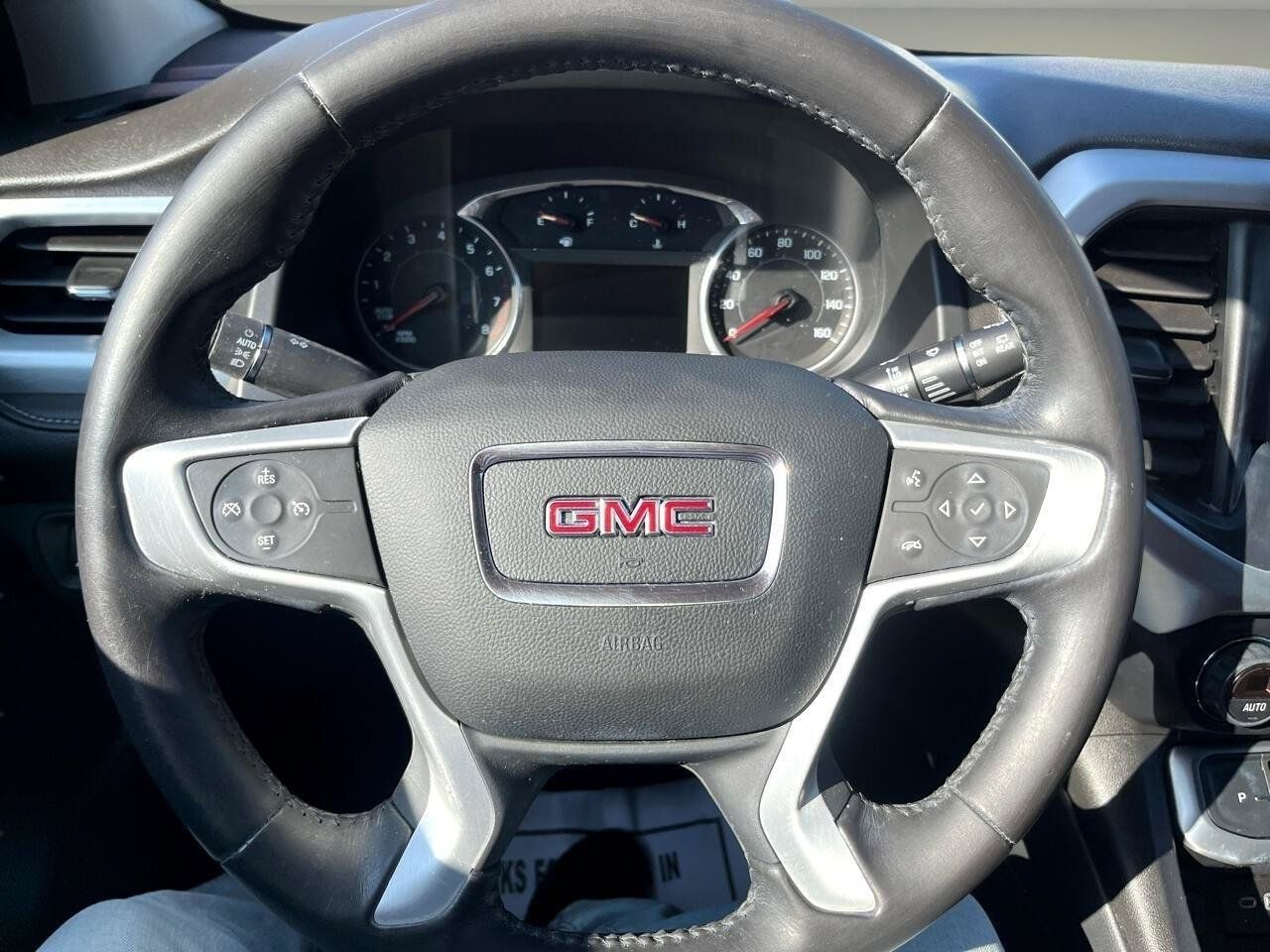 Used 2020 GMC Acadia SLE AWD/4WD image 17