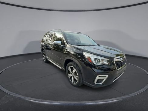 Used 2020 Subaru Forester Touring AWD/4WD image 2