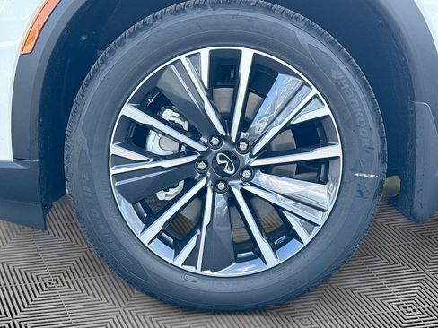 Certified 2026 INFINITI QX60 Luxe w/ Cargo Package FWD image 35