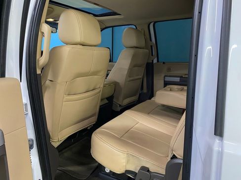 Used 2016 Ford F350 Lariat w/ Lariat Ultimate Package image 36