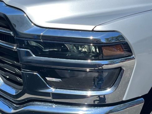 New 2026 RAM 3500 Tradesman AWD/4WD image 11