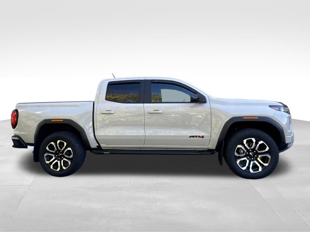 Used 2026 GMC Canyon AT4 w/ Nightfall Essentials Package AWD/4WD image 5