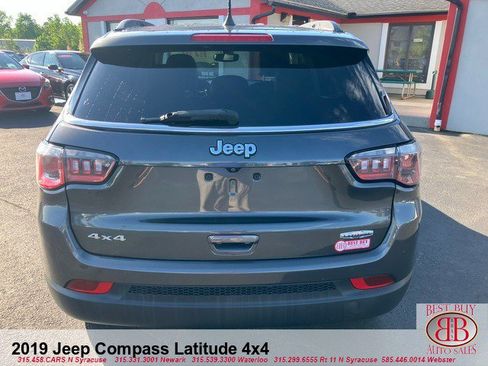 Used 2019 Jeep Compass Latitude w/ Popular Equipment Group AWD/4WD image 6