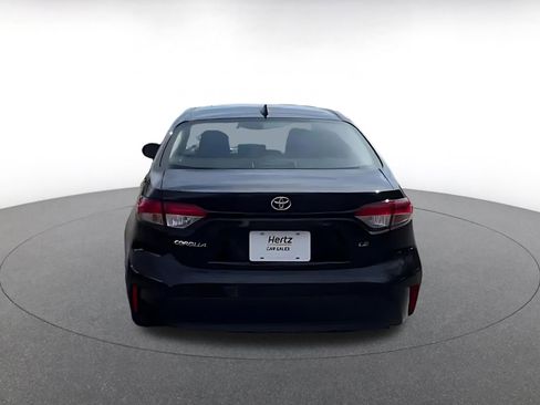 Used 2025 Toyota Corolla LE image 12