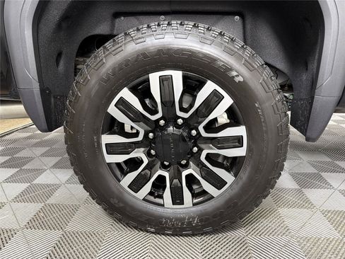 New 2026 GMC Sierra 2500 Denali Ultimate AWD/4WD image 16