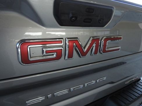 Used 2024 GMC Sierra 2500 AT4 w/ AT4 Premium Plus Package AWD/4WD image 27