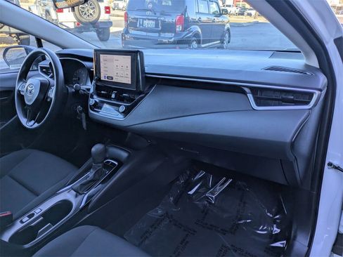 Used 2024 Toyota Corolla LE image 33