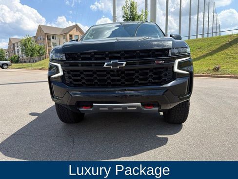 Used 2024 Chevrolet Suburban Z71 w/ Off-Road Capability Package AWD/4WD image 6
