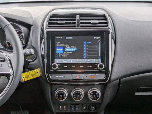 Used 2026 Mitsubishi Outlander Sport LE AWD/4WD image 16