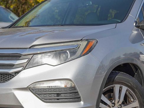 Used 2017 Honda Pilot EX-L image 3