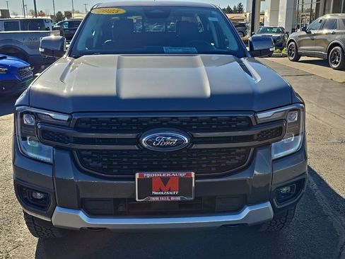 Used 2025 Ford Ranger Lariat w/ FX4 Off-Road Package image 9