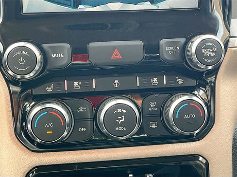 Used 2020 RAM 1500 Laramie image 21