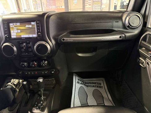 Used 2018 Jeep Wrangler Altitude image 18