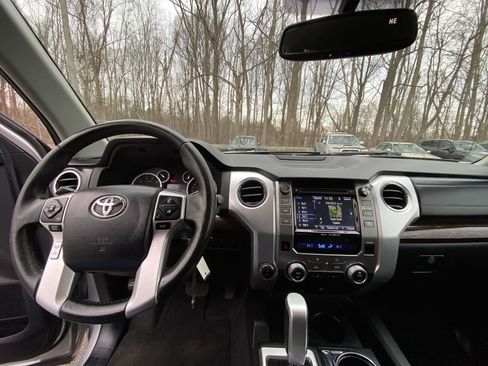Used 2014 Toyota Tundra Limited image 19