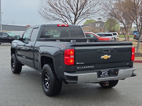 Used 2018 Chevrolet Silverado 1500 LT image 4