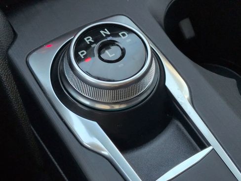 Certified 2022 Ford Escape SEL image 32