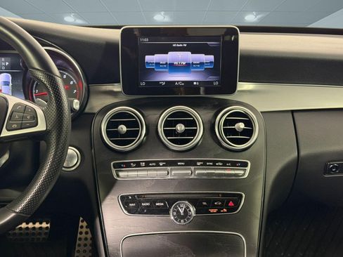 Used 2018 Mercedes-Benz C 300 Sedan image 24