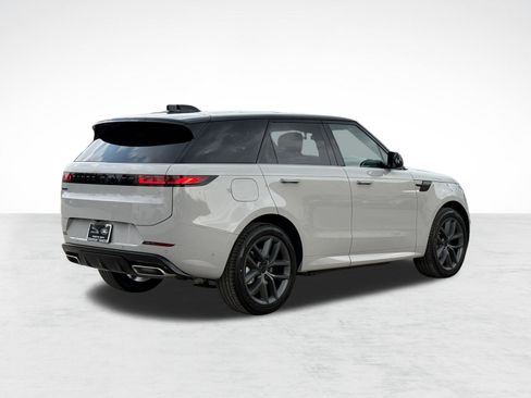 New 2026 Land Rover Range Rover Sport Dynamic SE AWD/4WD image 8