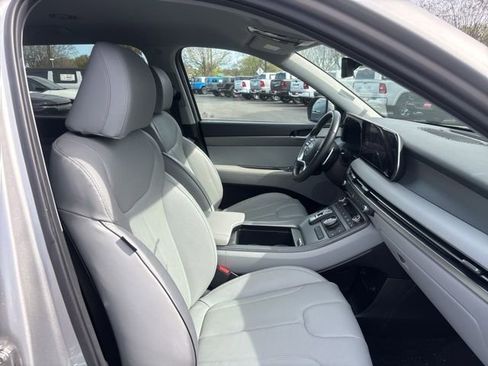 Used 2025 Hyundai Palisade SEL image 16