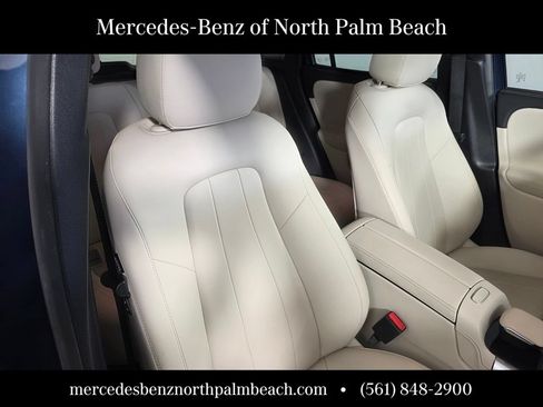 Certified 2022 Mercedes-Benz GLA 250 image 29