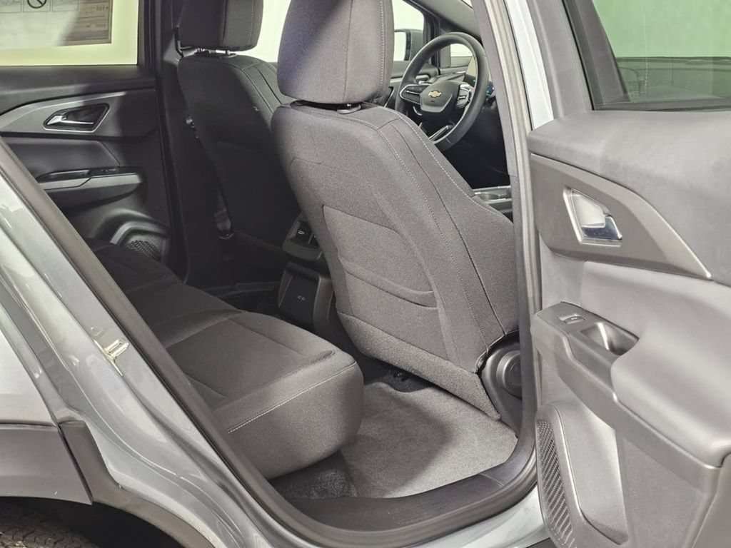 New 2026 Chevrolet Equinox EV LT FWD image 14