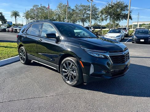 Certified 2023 Chevrolet Equinox RS w/ RS Leather Package image 4