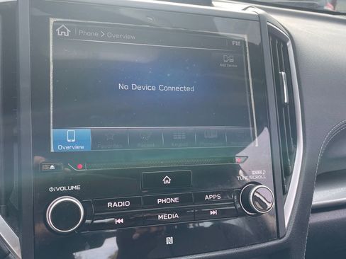 Used 2017 Subaru Impreza 2.0i Limited image 12