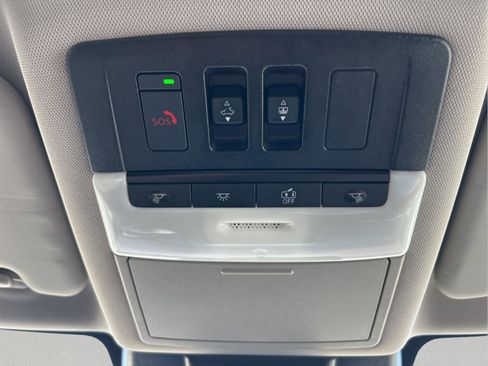 Used 2022 Nissan Rogue SL image 33