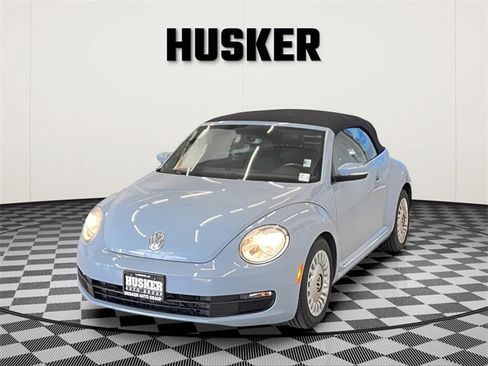Used 2014 Volkswagen Beetle 1.8T image 4