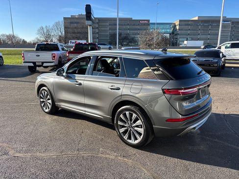 Certified 2022 Lincoln Corsair Reserve w/ Elements Package image 5