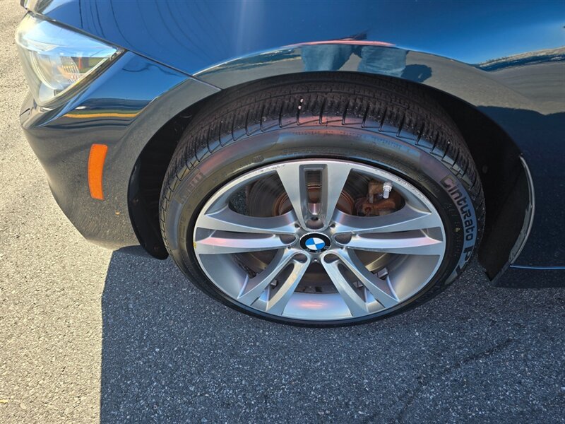 Used 2016 BMW 428i xDrive Convertible AWD/4WD image 24