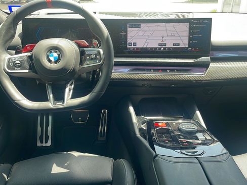 Used 2026 BMW M5 w/ Carbon Package AWD/4WD image 8