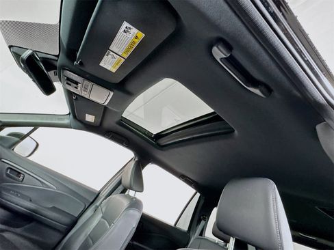 Used 2022 Honda Passport EX-L image 15