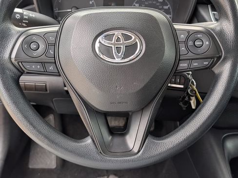 Used 2024 Toyota Corolla LE FWD image 7