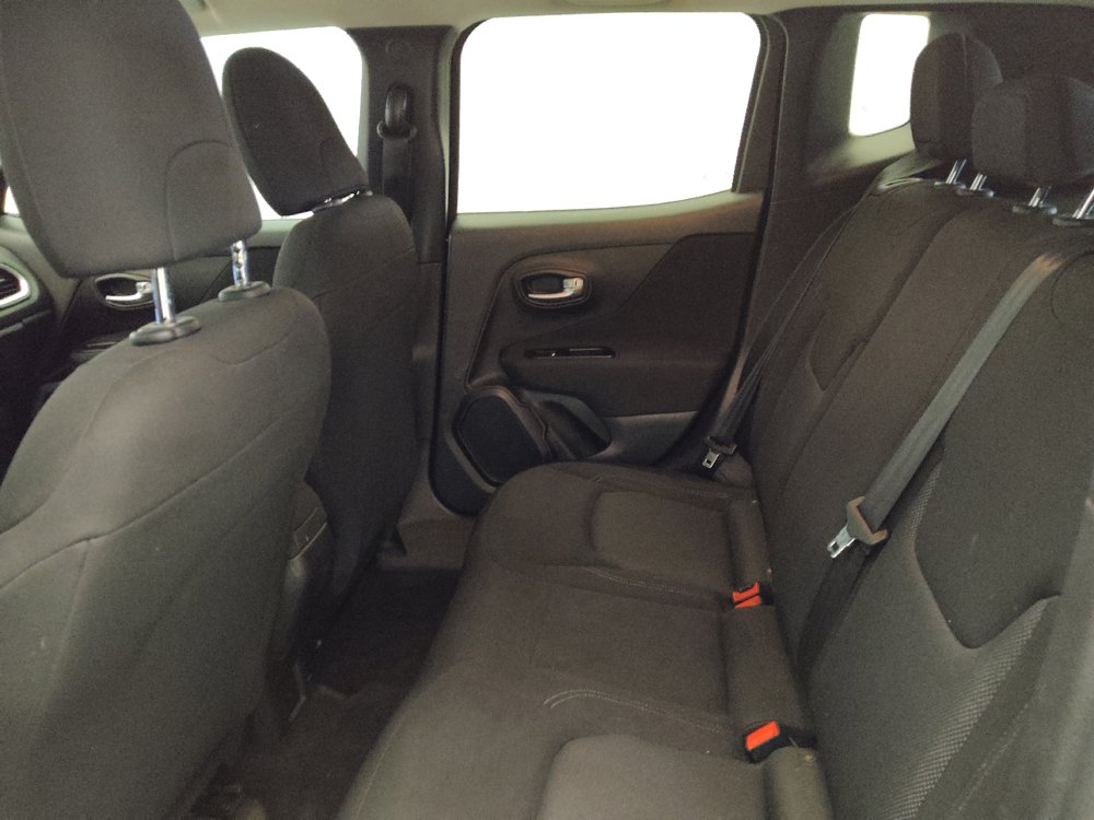 Used 2021 Jeep Renegade Sport FWD image 18