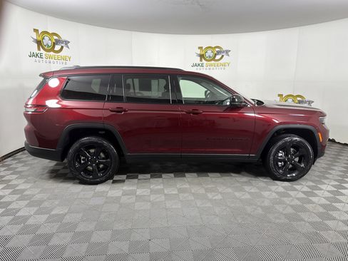 New 2025 Jeep Grand Cherokee L Limited w/ Black Appearance Package image 11