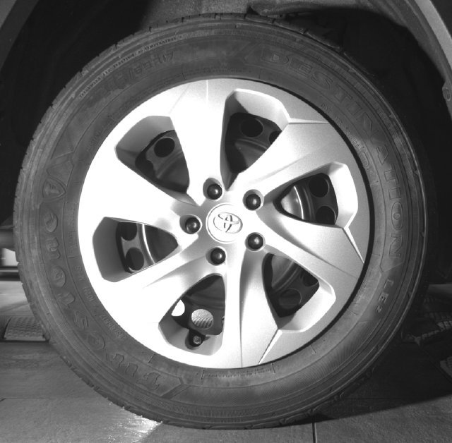 Used 2025 Toyota RAV4 LE AWD/4WD image 13