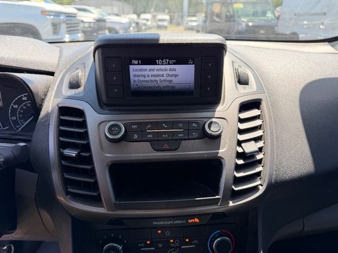 Used 2019 Ford Transit Connect XL FWD image 18