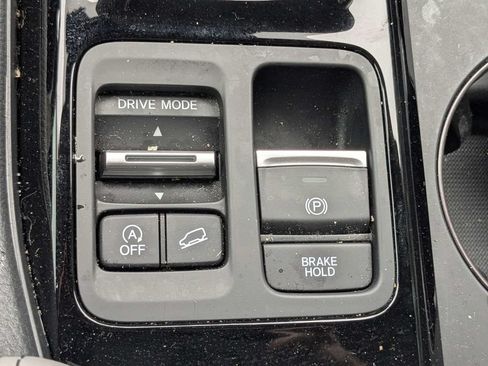 Used 2024 Honda Pilot EX-L image 23