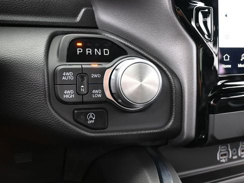 Used 2025 RAM 1500 Laramie image 26