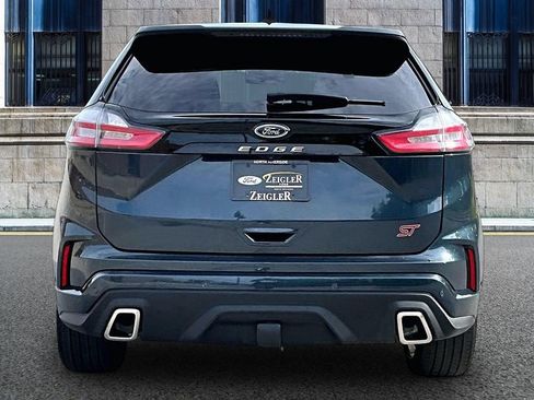 Used 2023 Ford Edge ST w/ Equipment Group 401A AWD/4WD image 4