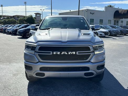 Used 2019 RAM 1500 Laramie AWD/4WD image 2