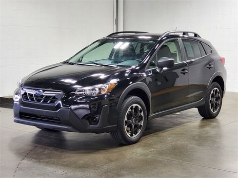 Certified 2023 Subaru Crosstrek 2.0i image 2
