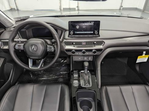 Used 2024 Acura Integra image 16