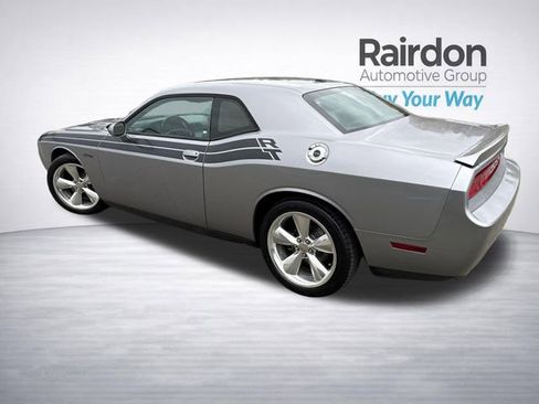 Used 2014 Dodge Challenger R/T image 5